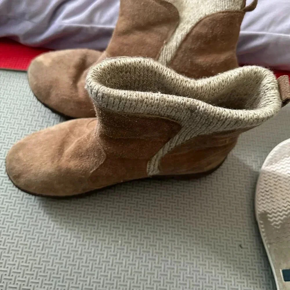 Merrell Jungle Moc Casual girl’s ankle boots Size 4M Leather Upper - Picture 2 of 3